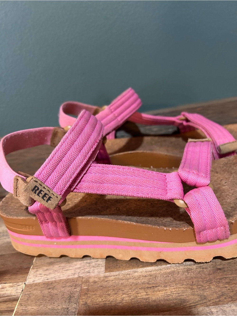 Reef Cushion Rem Hi Platform Sandals Pink Women’s Size 8 - Picture 2 of 9